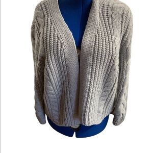 ALYA,‎ Oversized, Cable Knit,Chunky, Gray Sweater,Size Medium,3/4 length sleeves